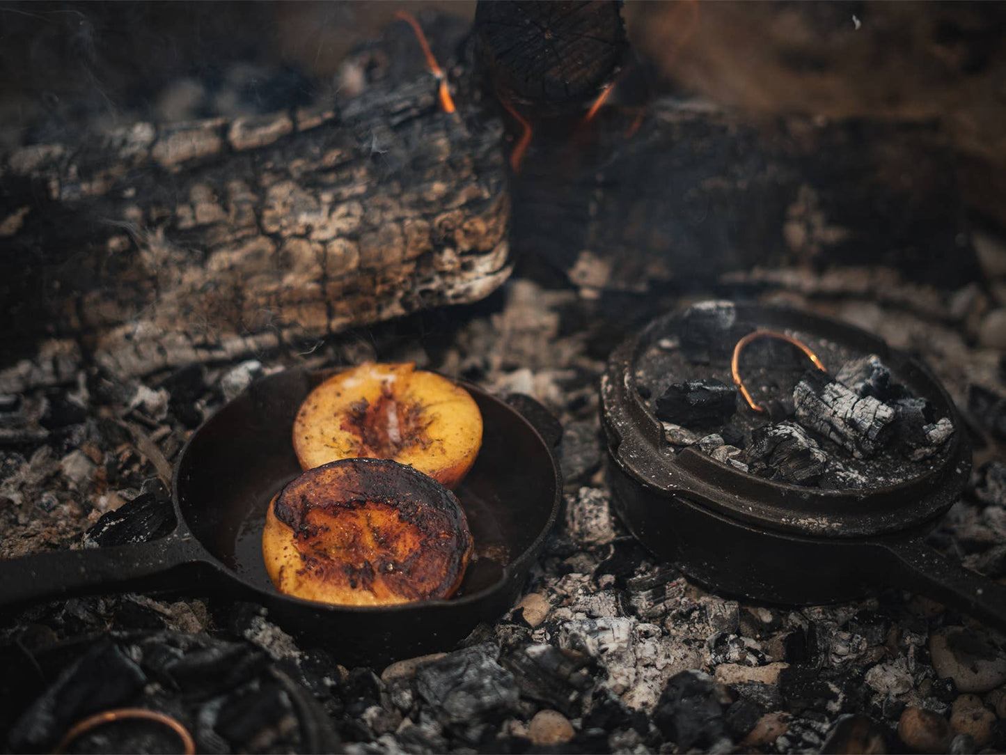 Barebones | All-In-One Cast Iron Skillet: 10"