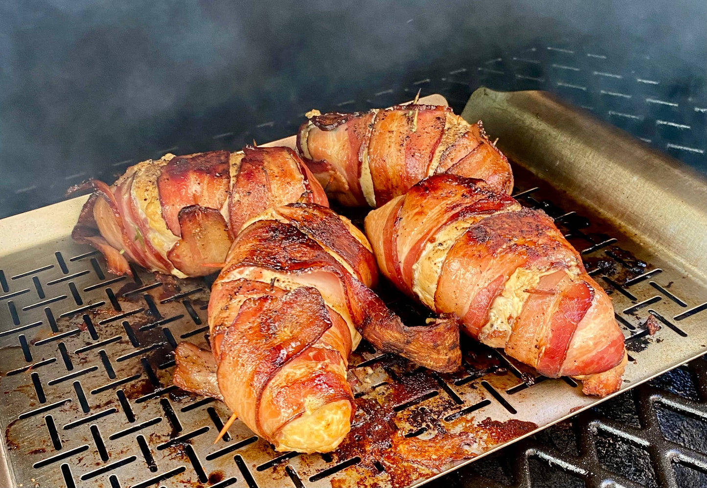 The Original Cold Smoked Salt and Pepper | Pecan Smoked Sea Salt Coarse